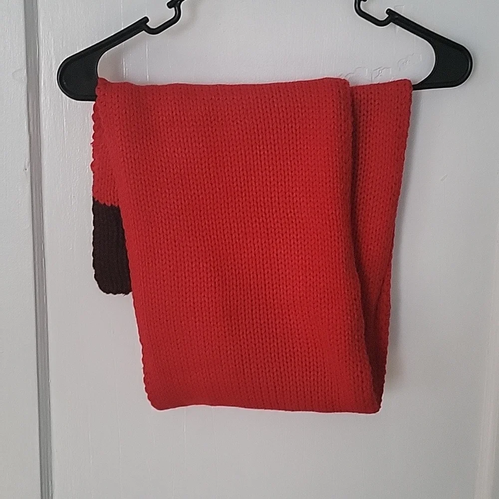 Old Navy Scarf Adult Unisex Red Black